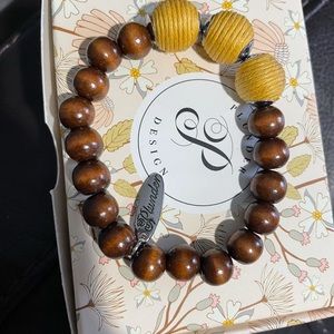 Carsten bracelet from Plunder